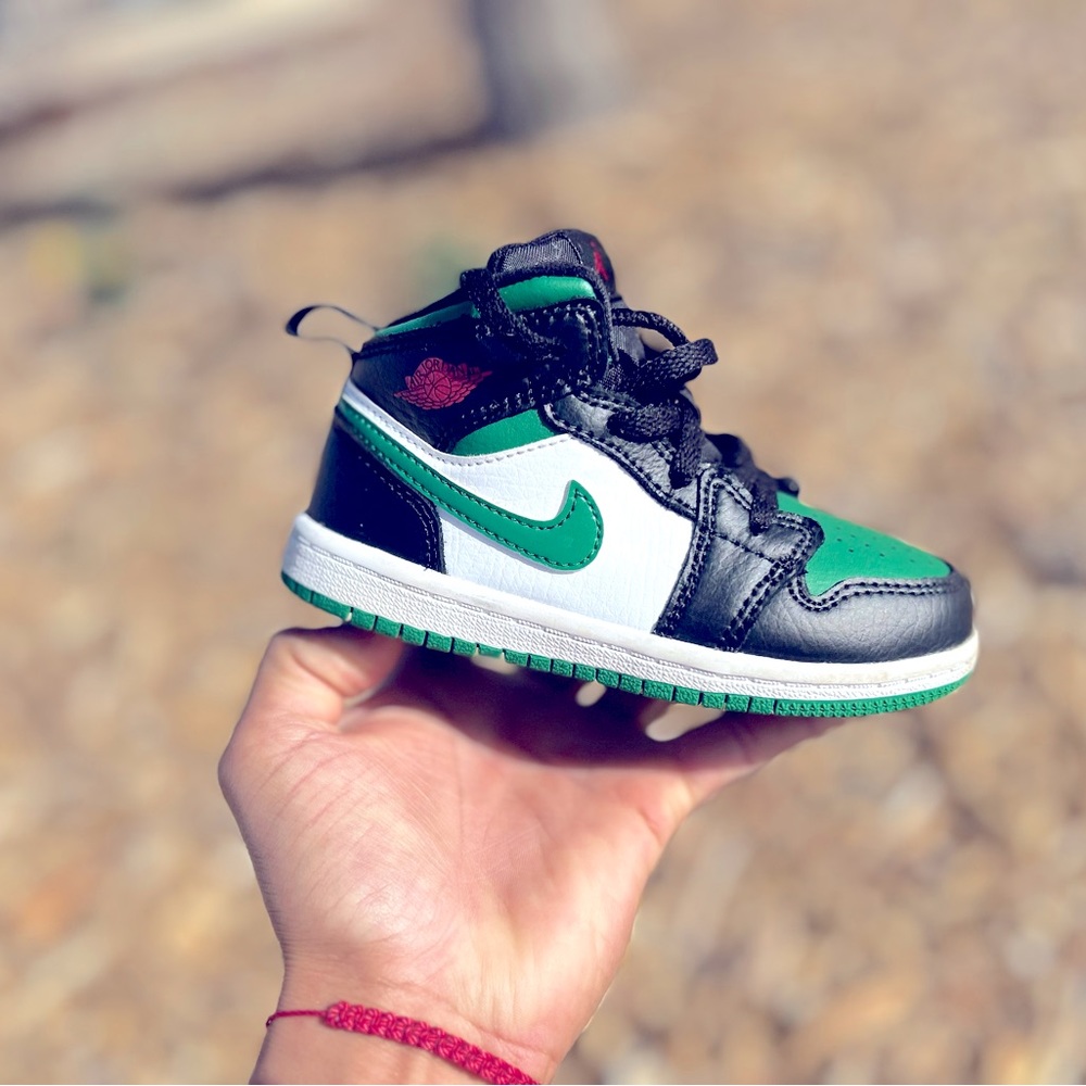 Toddler Jordan 1 green on black